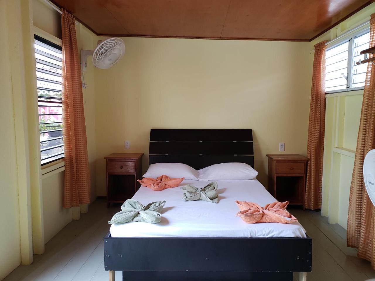 Sea N Sun Guest House Кайе Колкер Екстериор снимка